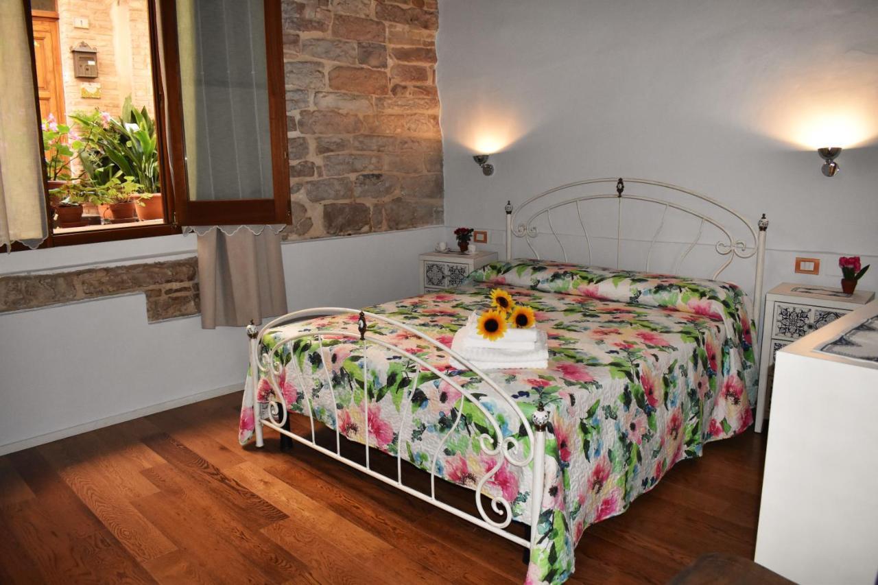 Borgo San Sisto Apartment Spello Ngoại thất bức ảnh